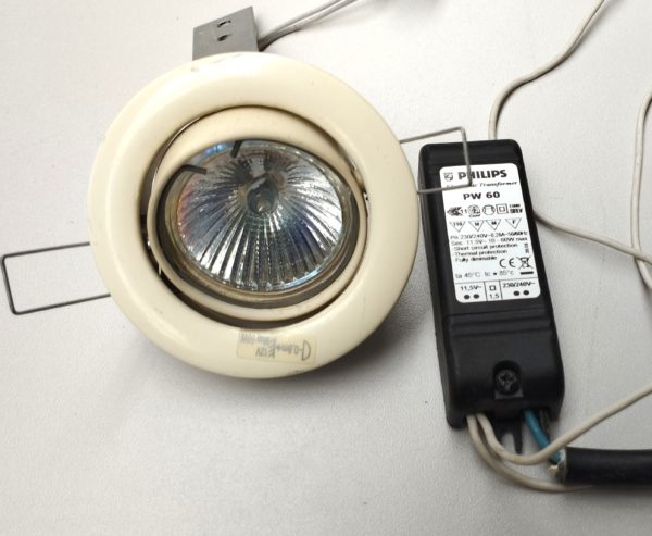 Applique orientable + Spot + Transformateur Philips