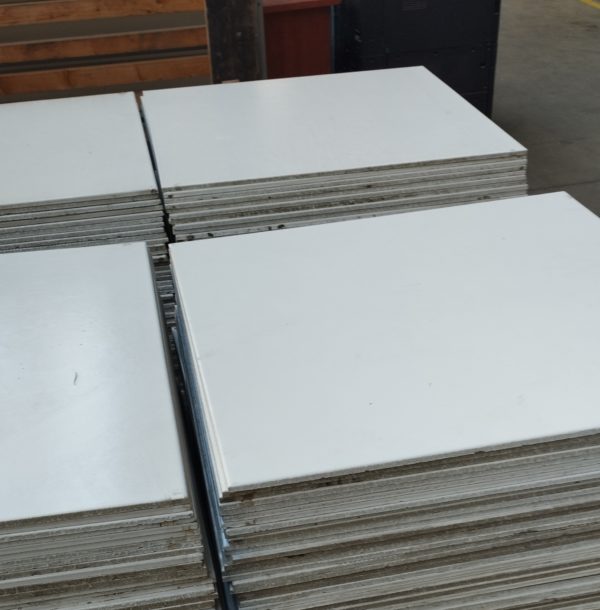 Dalle céramique blanche