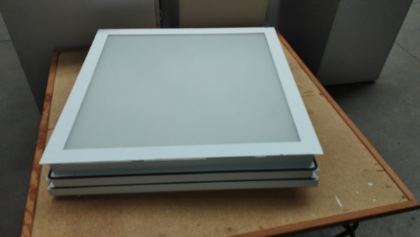 Plafonnier encastrable 69 x 69 cm – Image 3