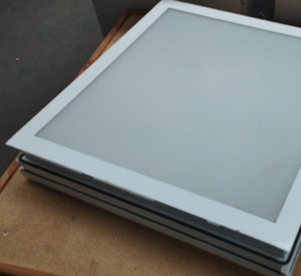 Plafonnier encastrable 69 x 69 cm – Image 2
